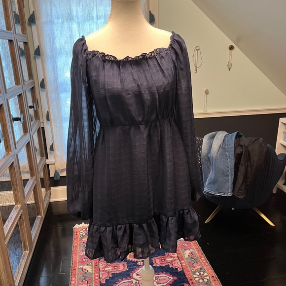 Lulus Adored Feeling Navy Blue Balloon Sleeve Skater Mini Dress - S - EUC - Picture 4 of 6